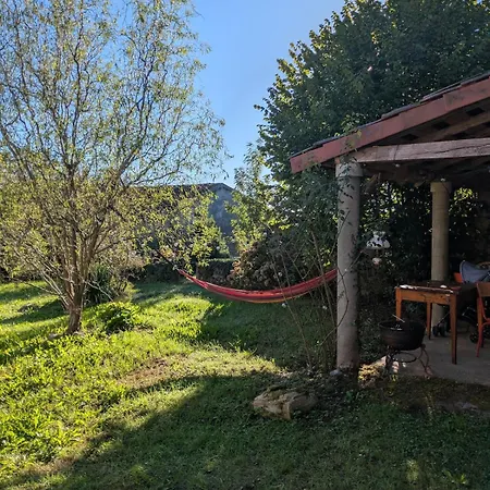 Maison Au Calme Des Pyrenees Nyaraló Nestier